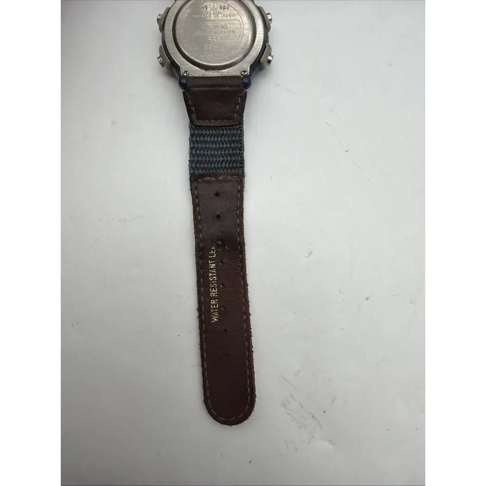Vtg 1996 TIMEX Women's Or Boys Expedition 34mm Watch Alarm Chrono Timer Indiglo